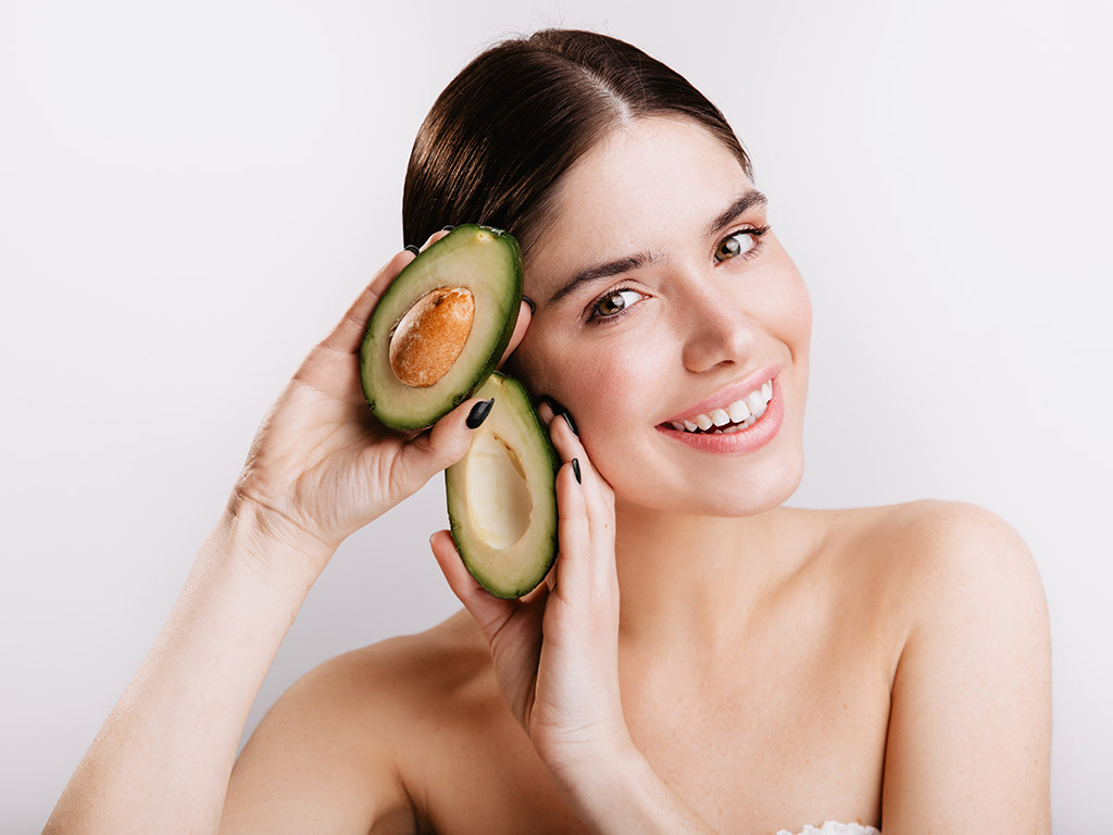 Masker Rambut Alami dari Pisang: Rahasia Rambut Sehat dan Berkilau