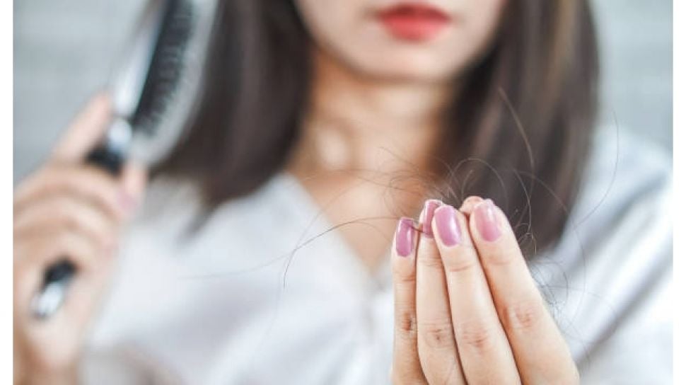 Penyebab Rambut Anda Sering Rontok dan Cara Mencegahnya