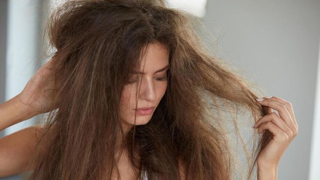 Cara Mengatasi Rambut Kusut Setelah Bangun Tidur: Rahasia Rambut Halus dan Terawat